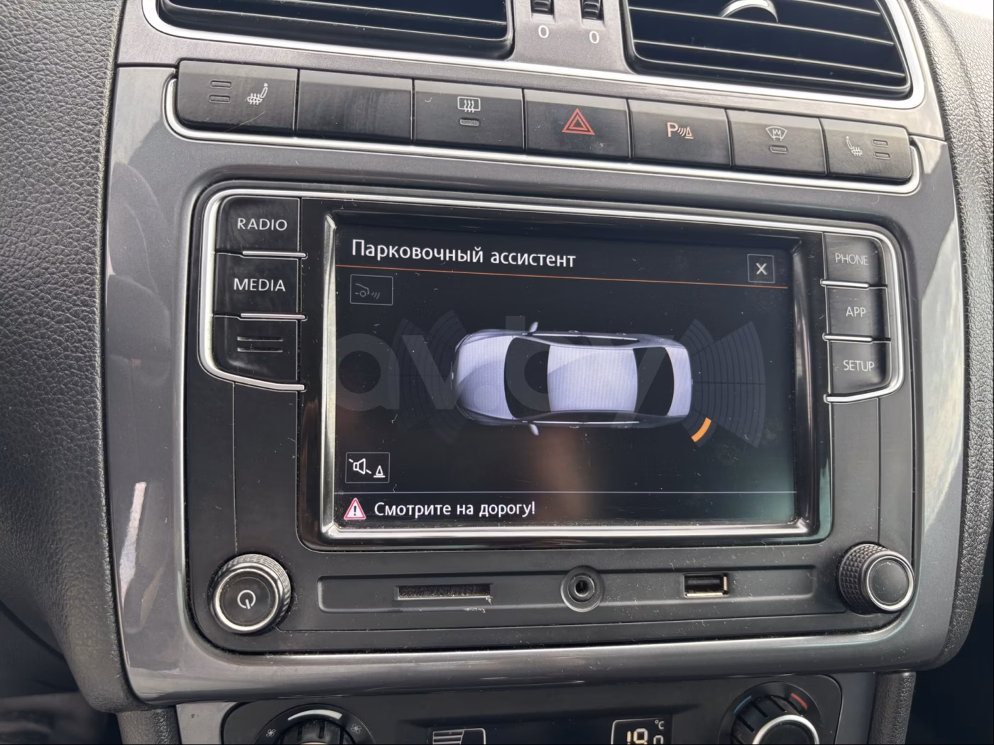 Volkswagen Polo Sedan фото 14