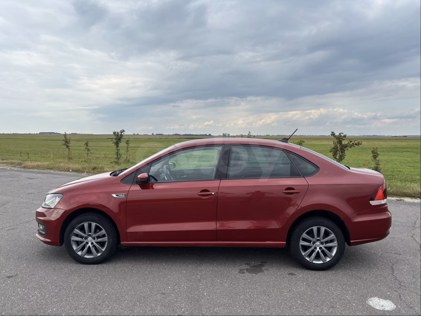 Volkswagen Polo Sedan фото 16