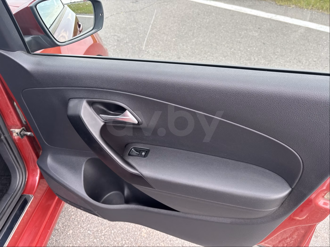 Volkswagen Polo Sedan фото 19