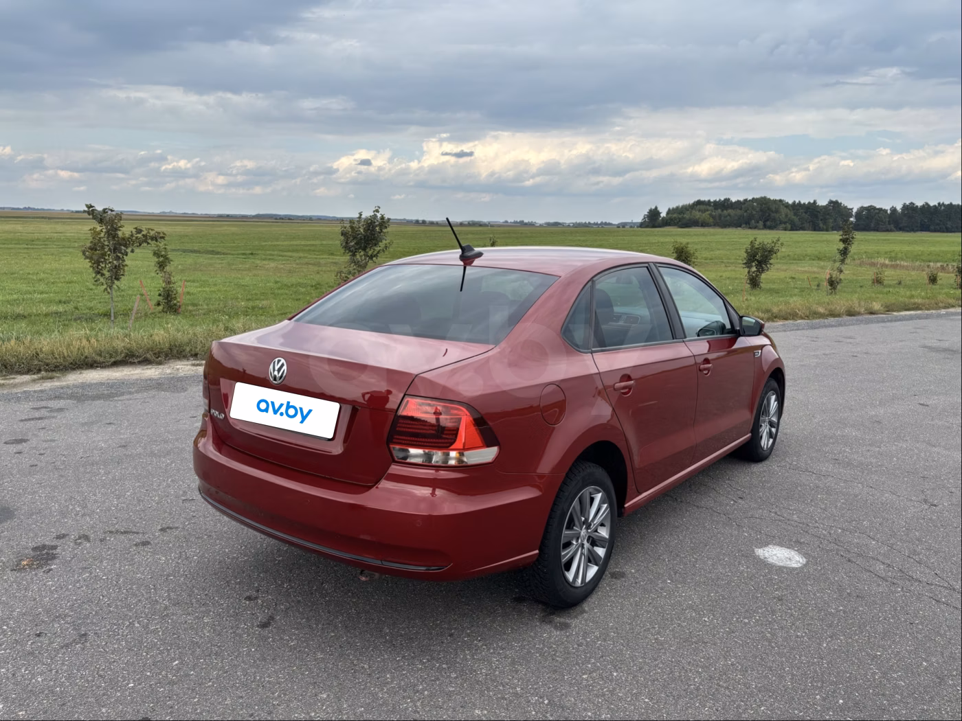 Volkswagen Polo Sedan фото 23