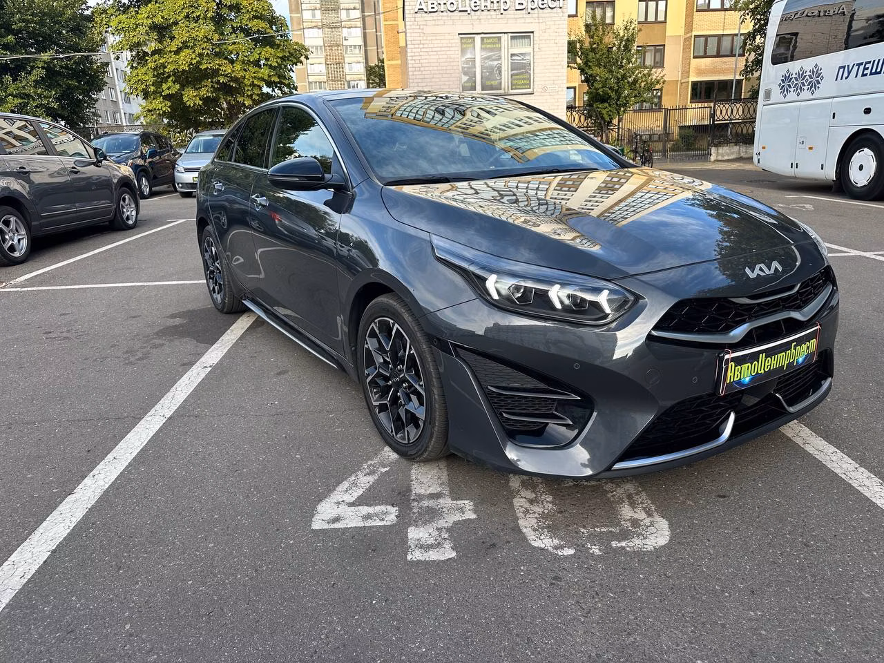 Kia ProCeed фото 2