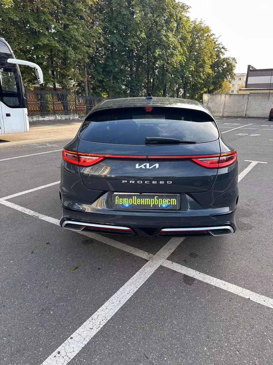 Kia ProCeed фото 11