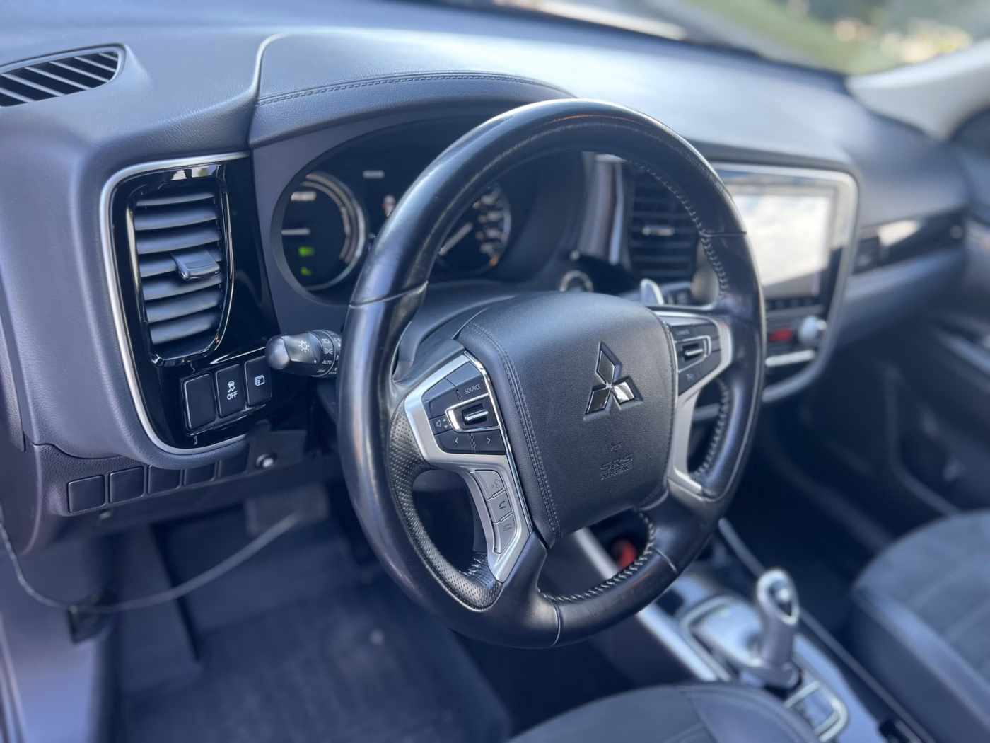 Mitsubishi Outlander фото 10