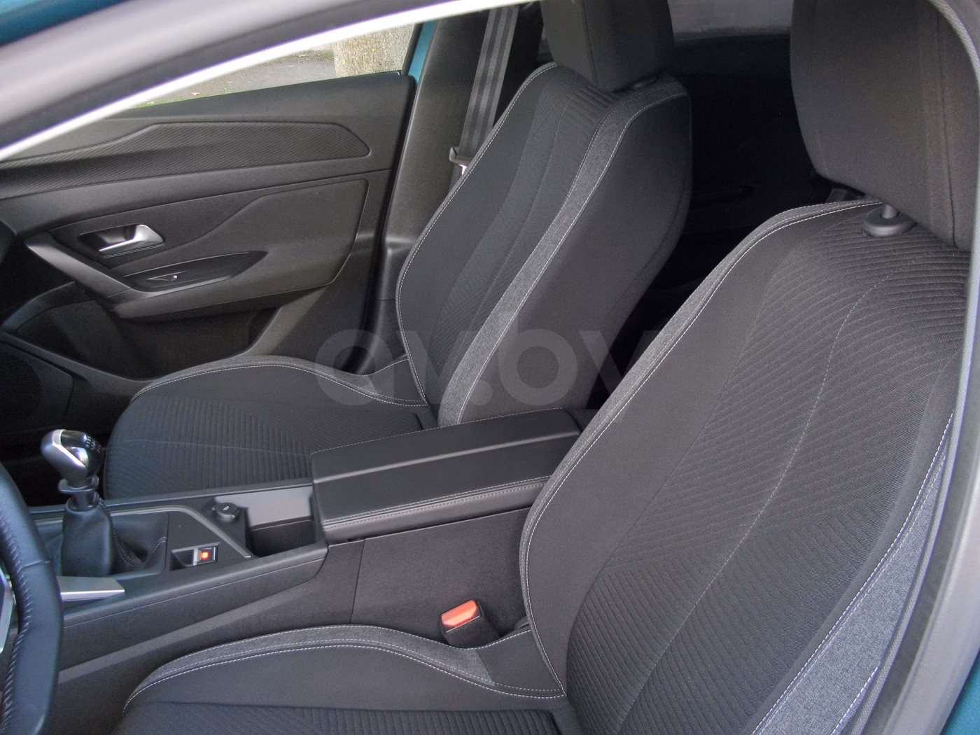 Peugeot 308 фото 10