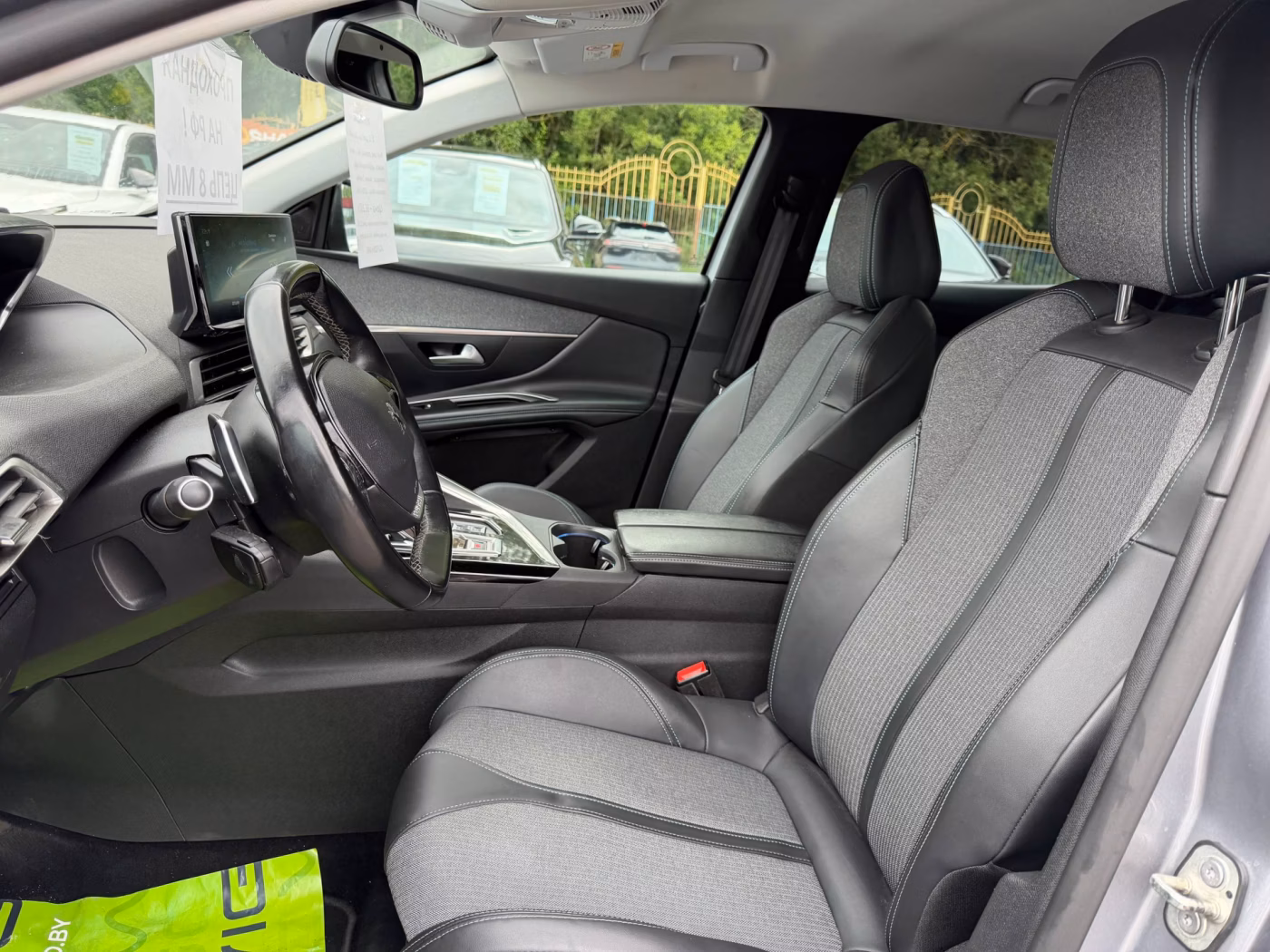 Peugeot 3008 фото 12