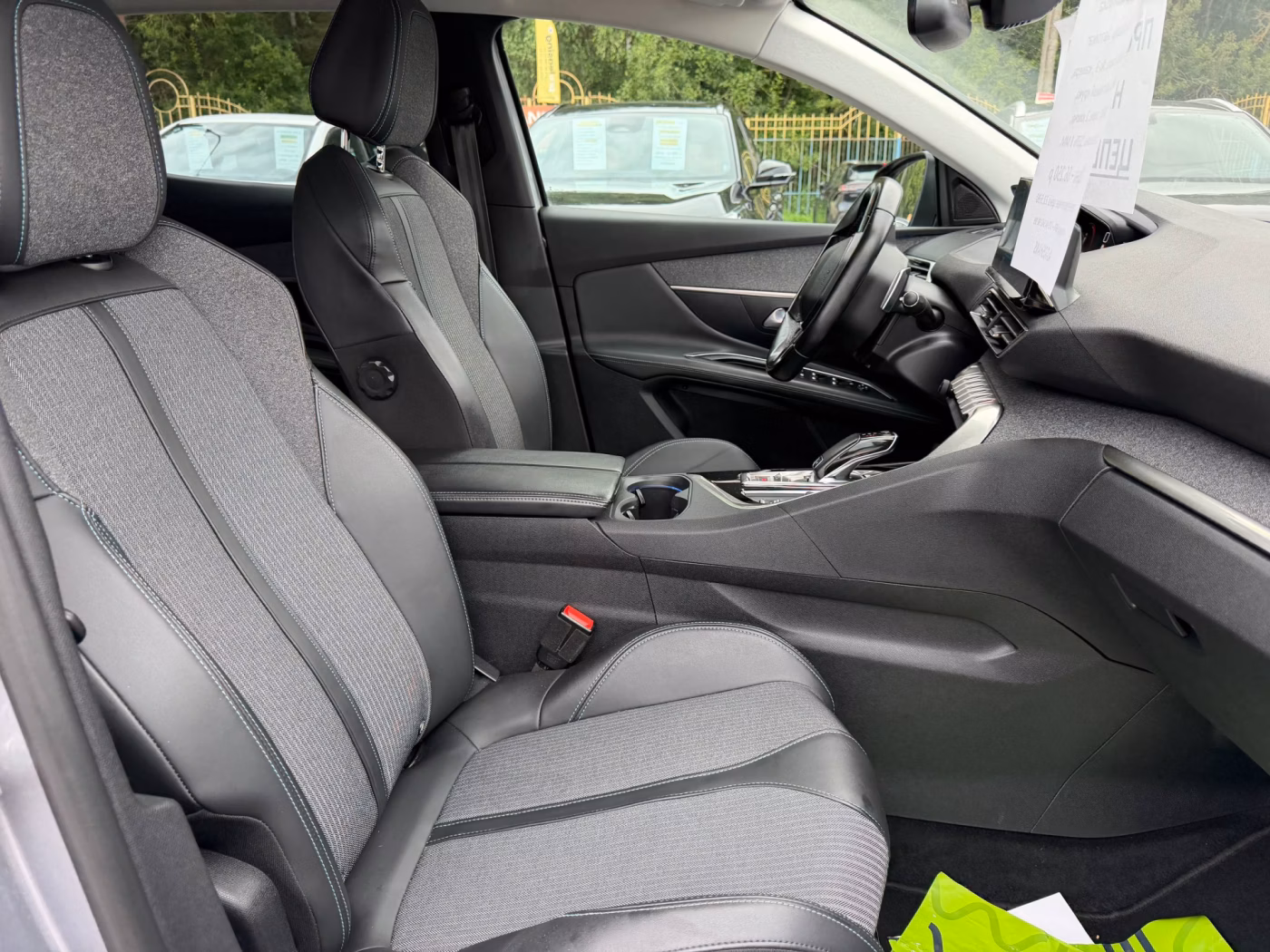 Peugeot 3008 фото 15