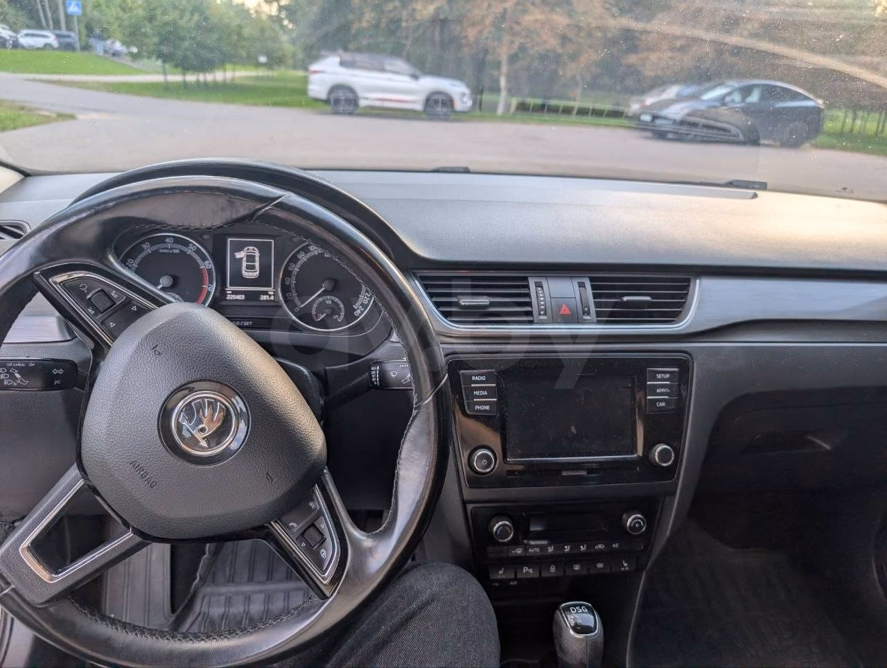 Skoda Rapid фото 15