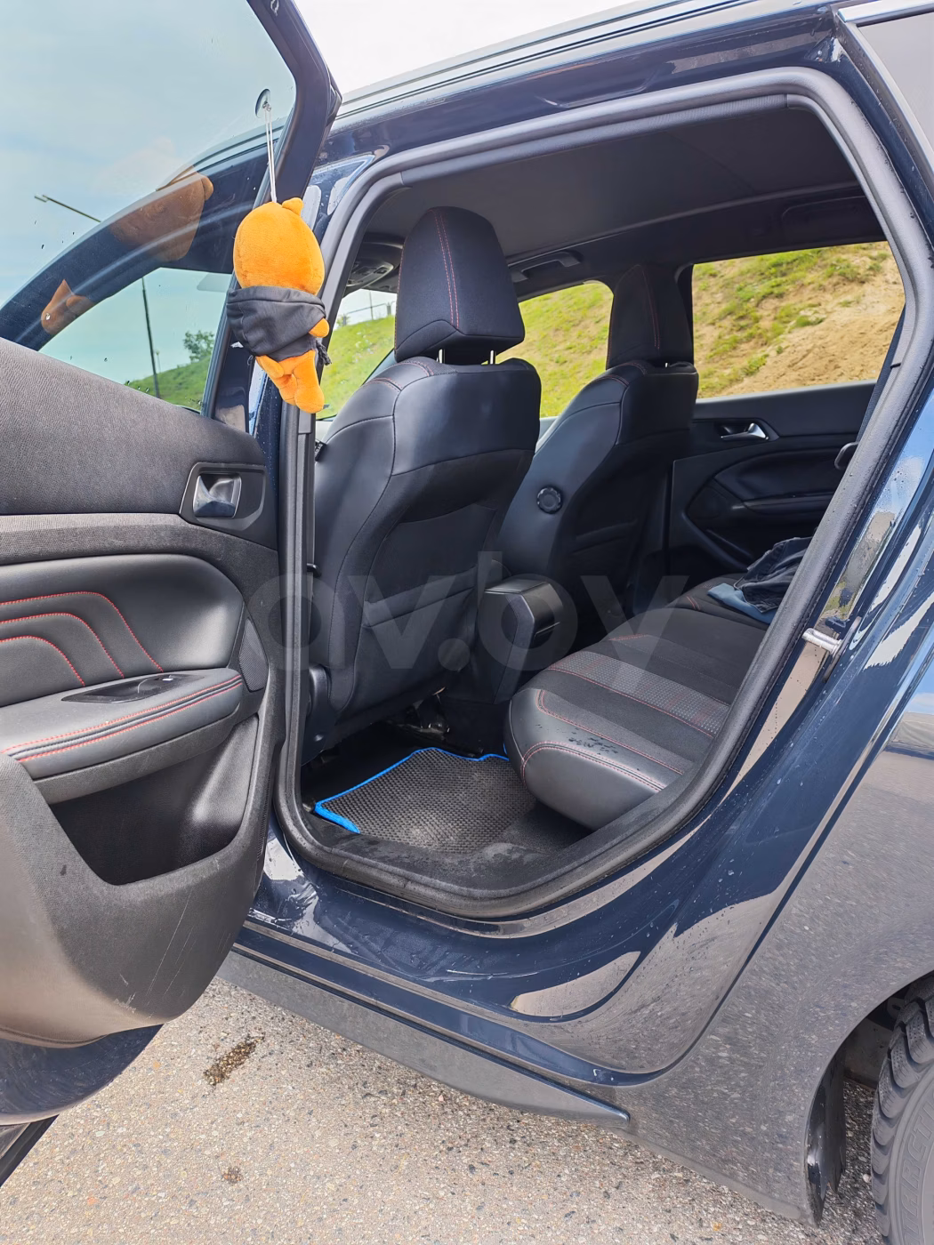 Peugeot 308 фото 8