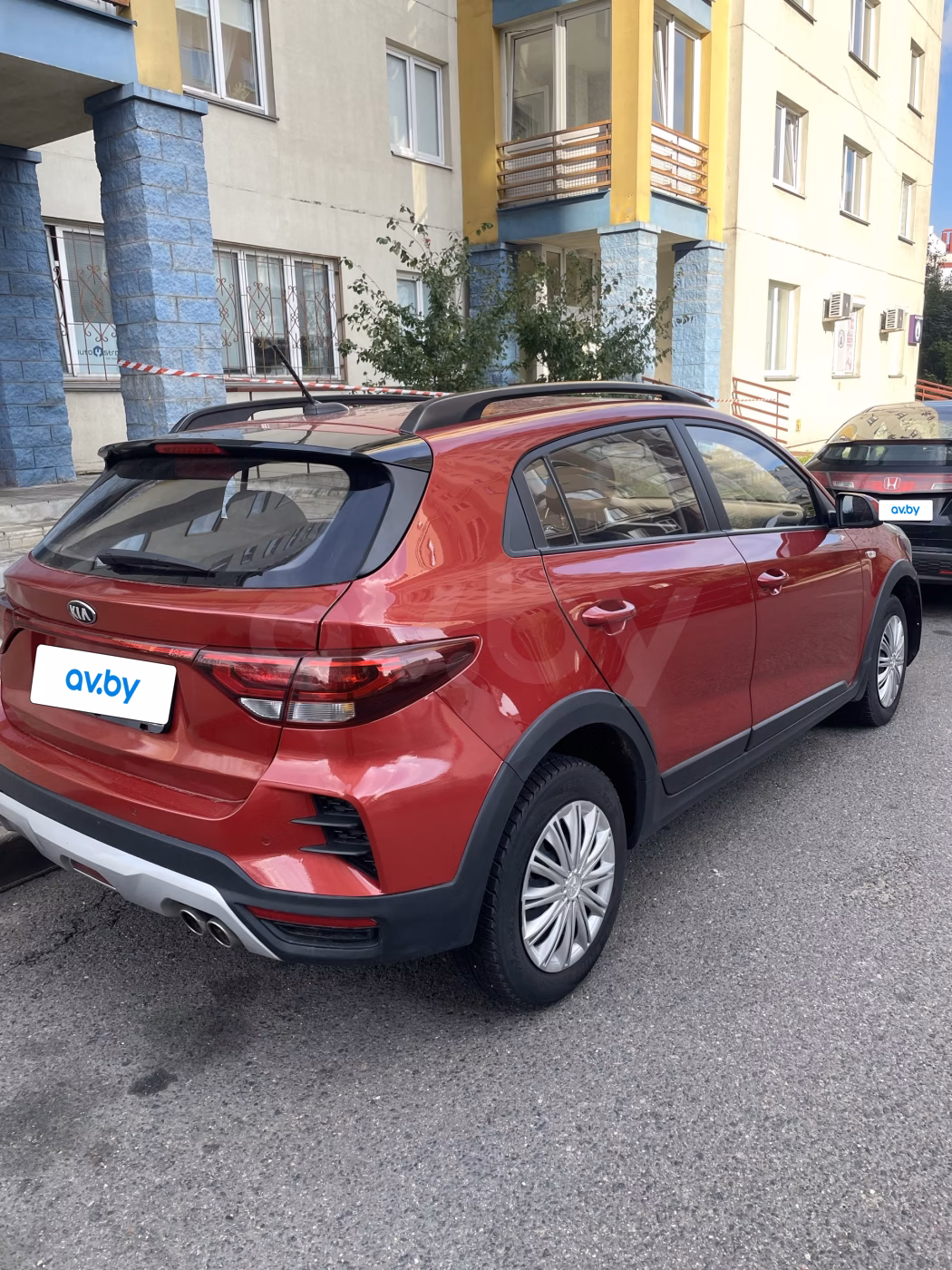 Kia Rio X (X-Line) фото 5