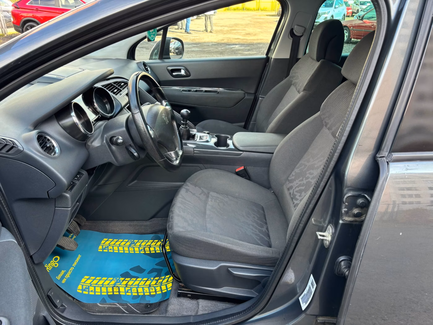 Peugeot 3008 фото 9