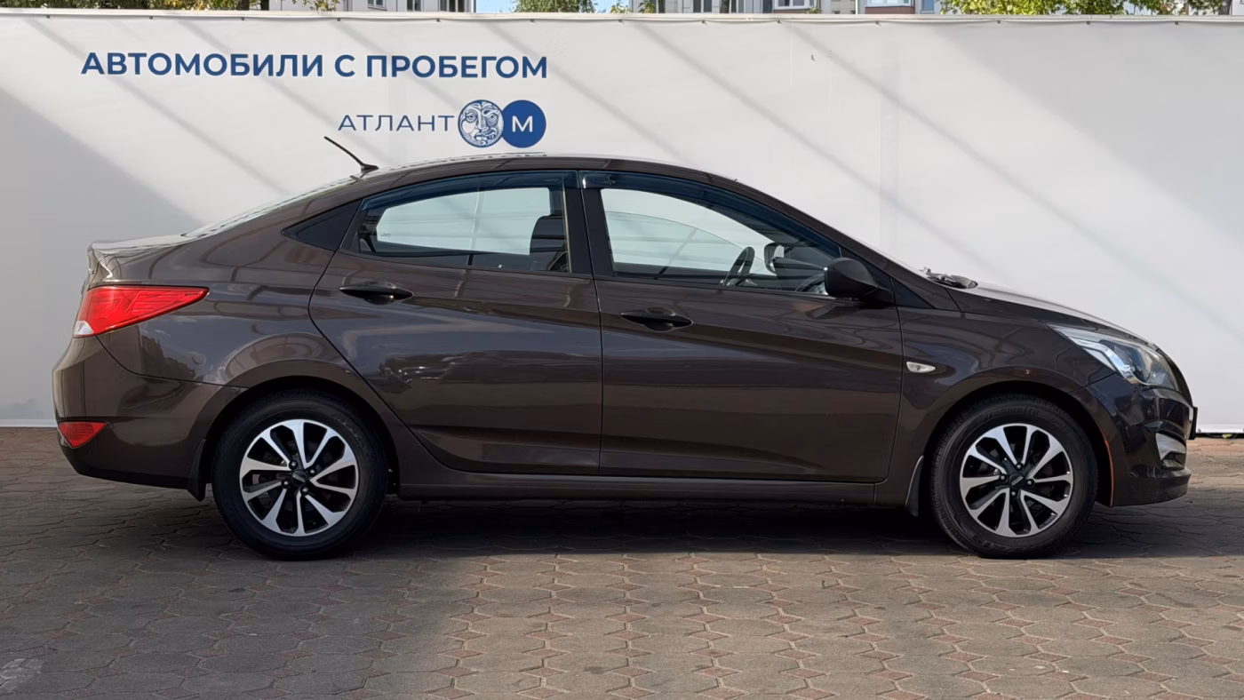 Hyundai Solaris фото 5