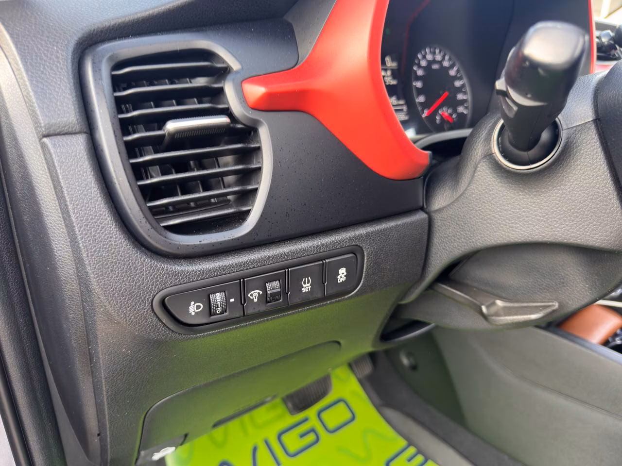 Kia Rio X (X-Line) фото 21