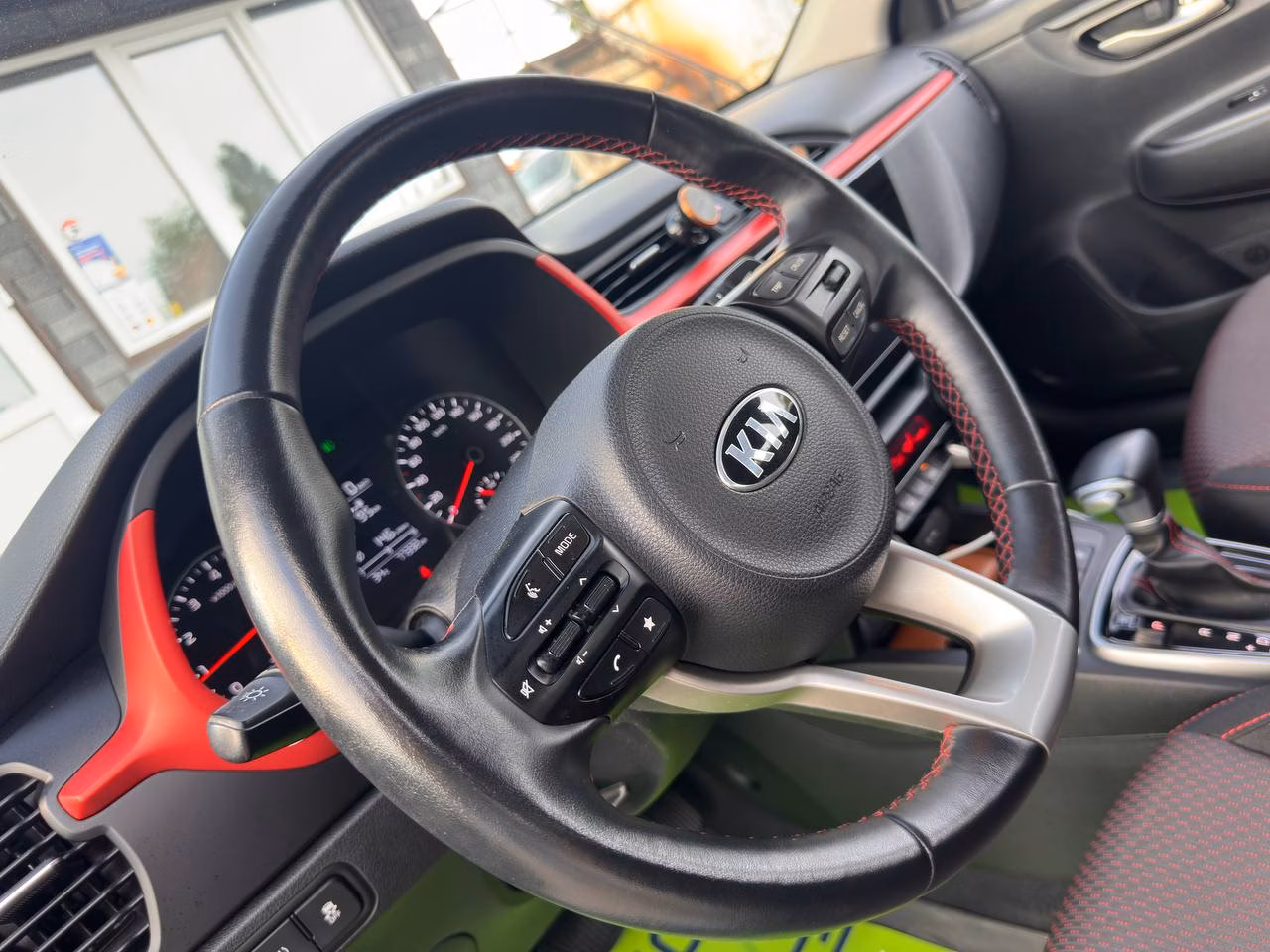 Kia Rio X (X-Line) фото 22