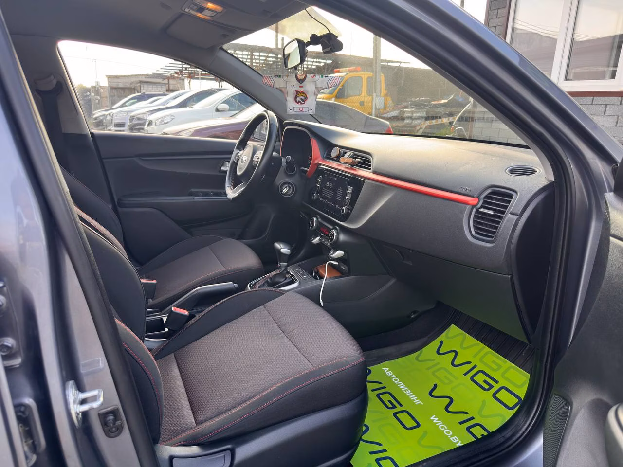 Kia Rio X (X-Line) фото 16