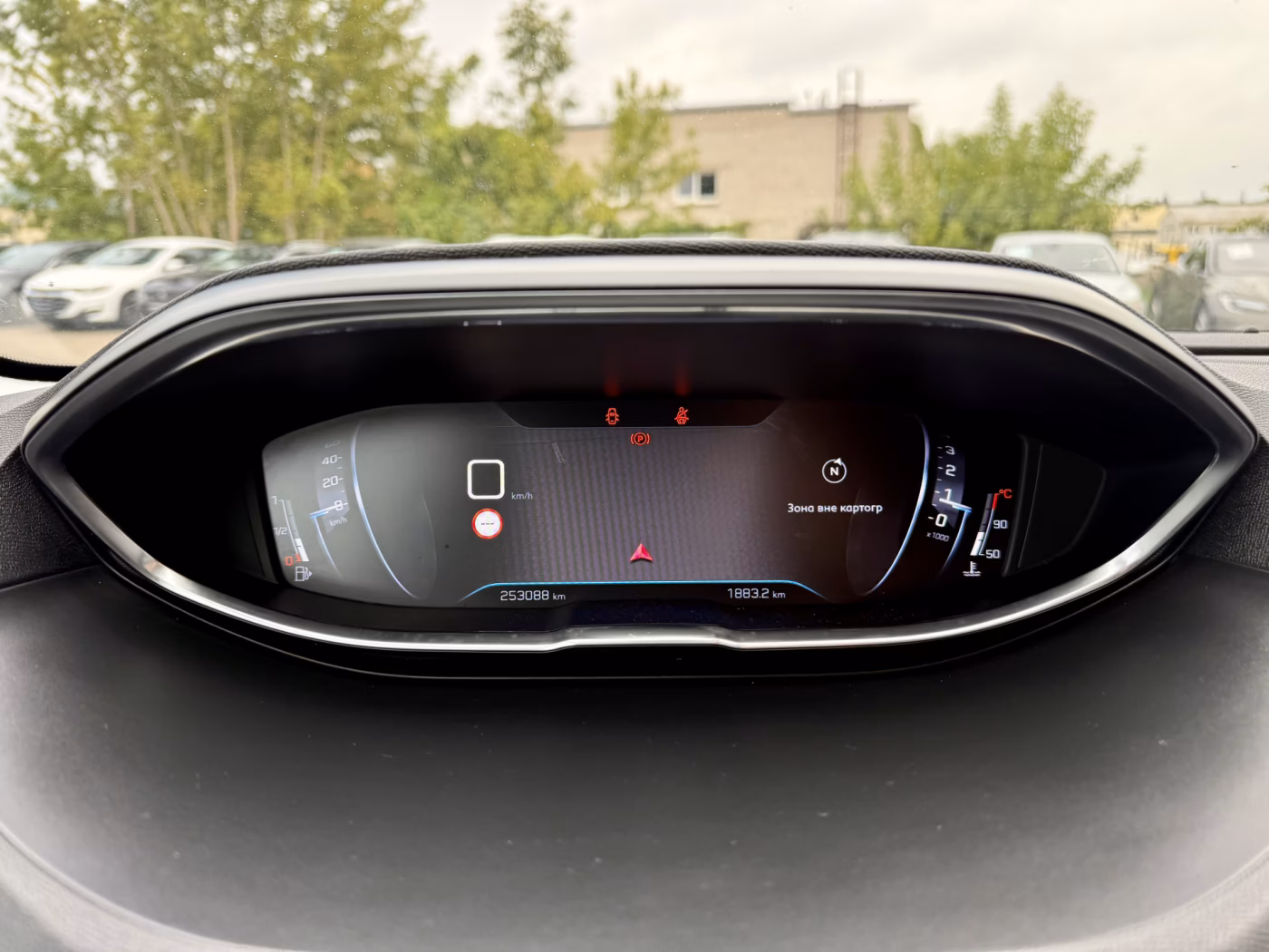 Peugeot 5008 фото 20