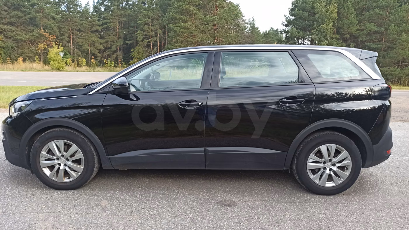 Peugeot 5008 фото 3