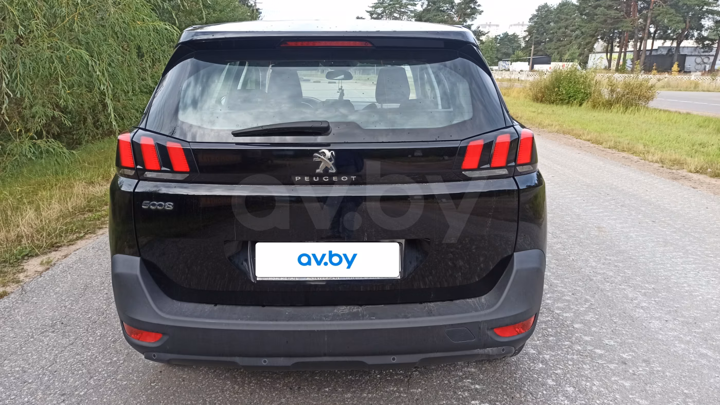 Peugeot 5008 фото 2