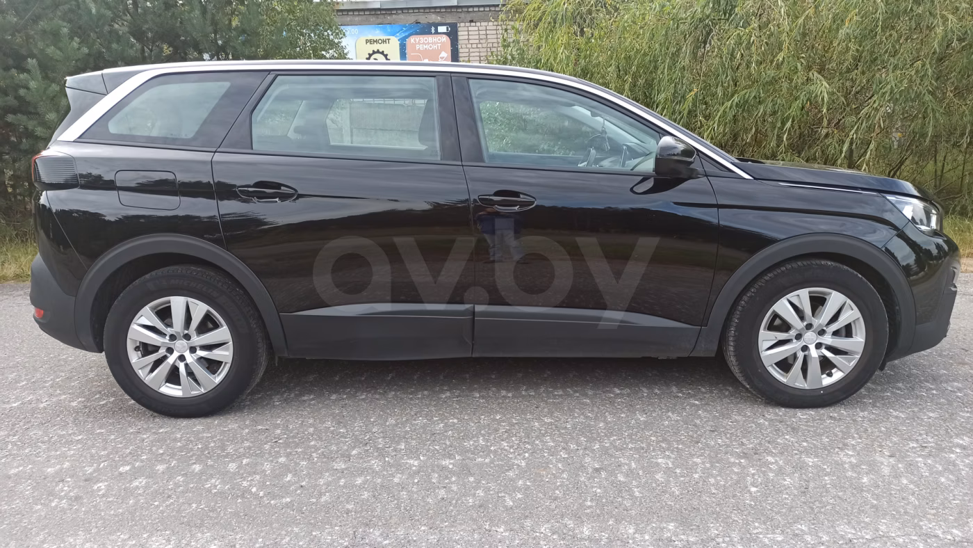 Peugeot 5008 фото 4