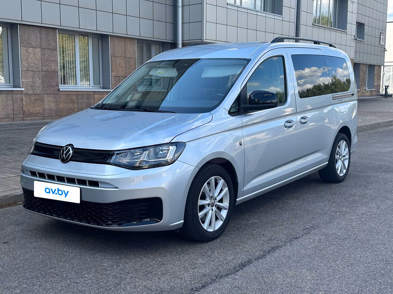 Volkswagen Caddy MAXI фото 2