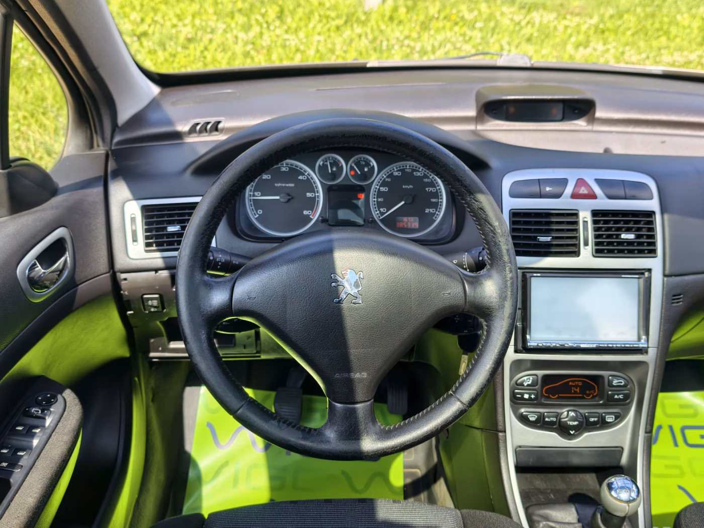 Peugeot 307 фото 14