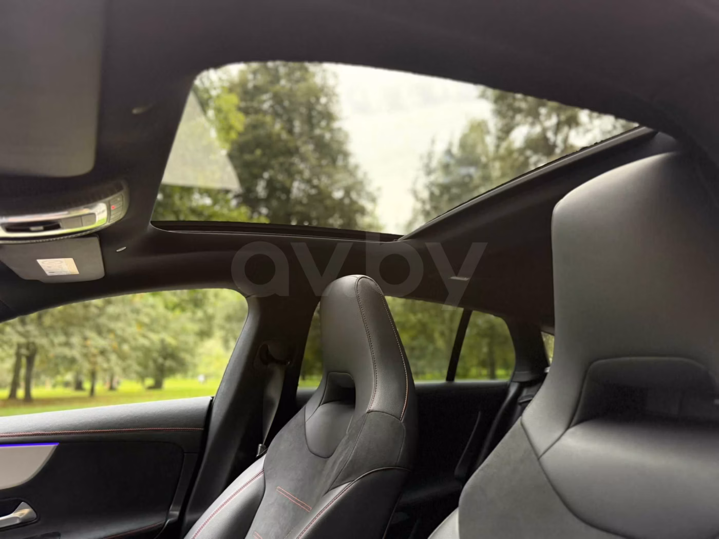 Mercedes-Benz CLA фото 10