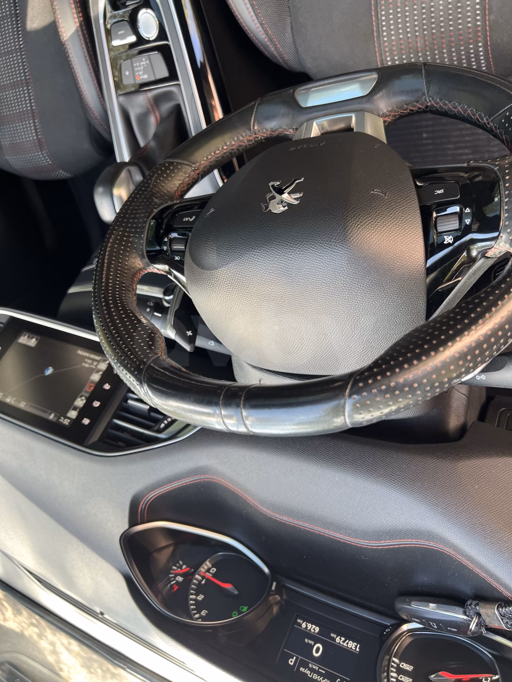Peugeot 308 фото 10