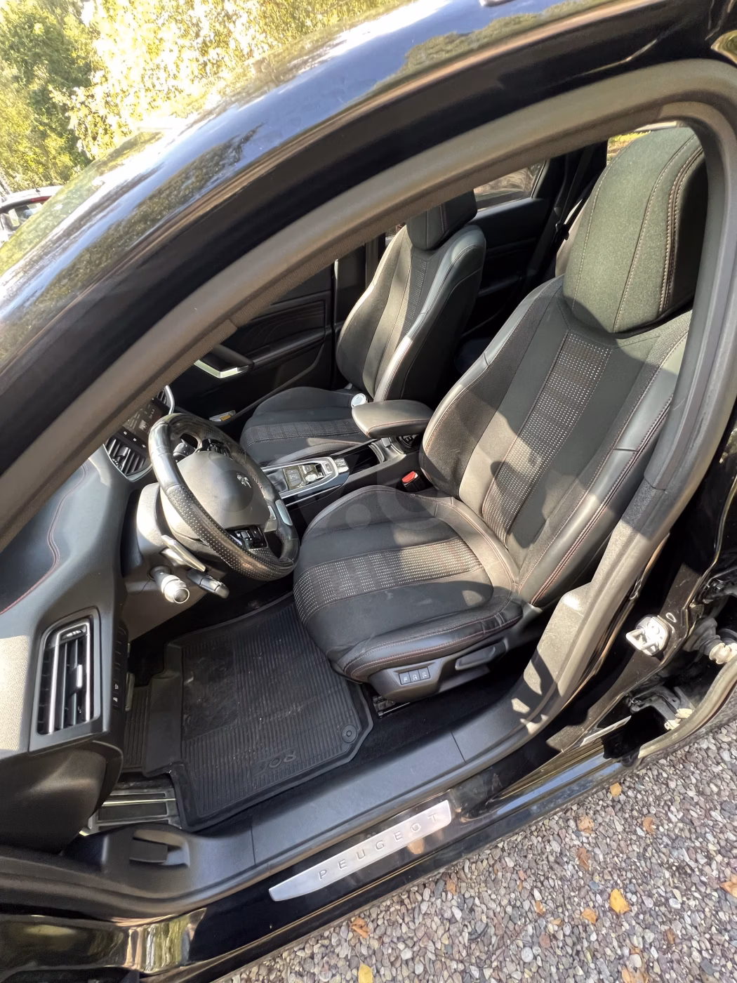 Peugeot 308 фото 11