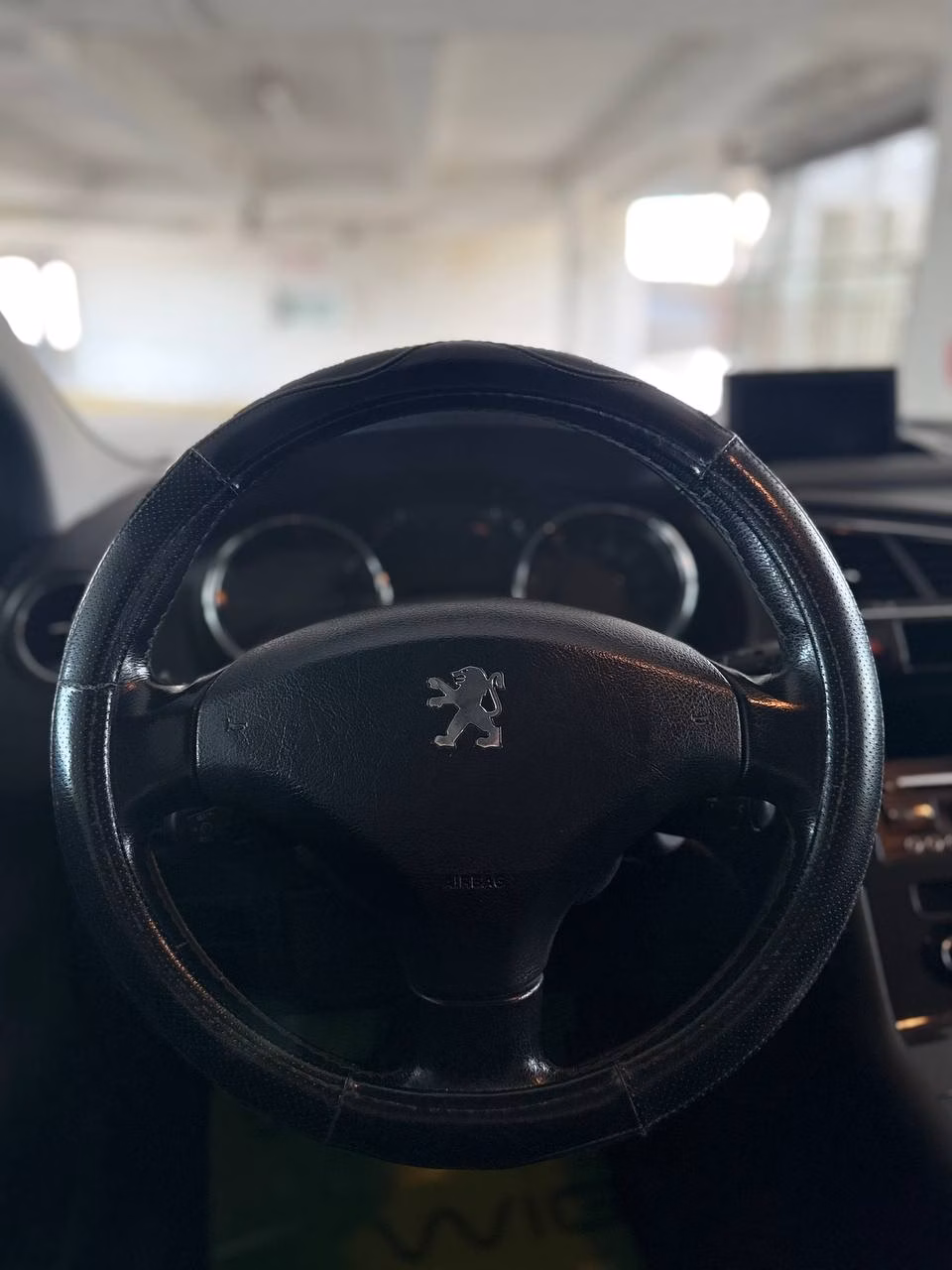 Peugeot 3008 фото 12