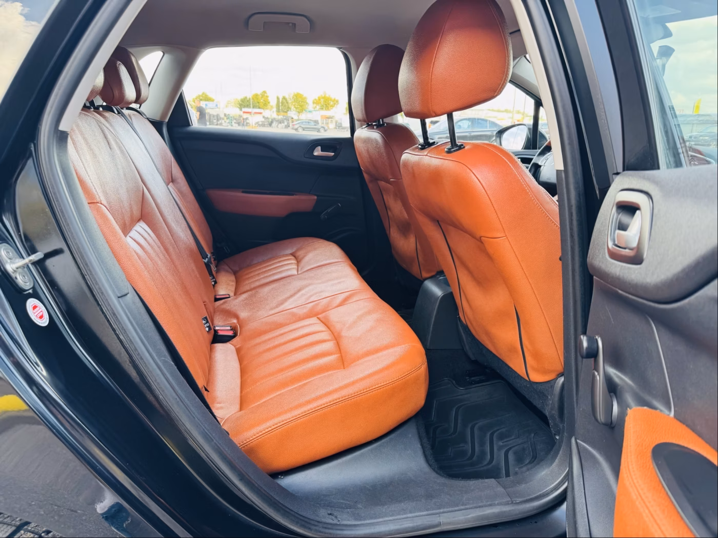 Citroen C4 фото 9