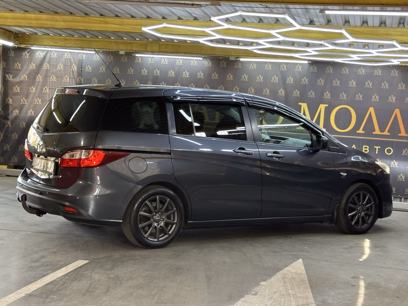 Mazda 5 фото 9