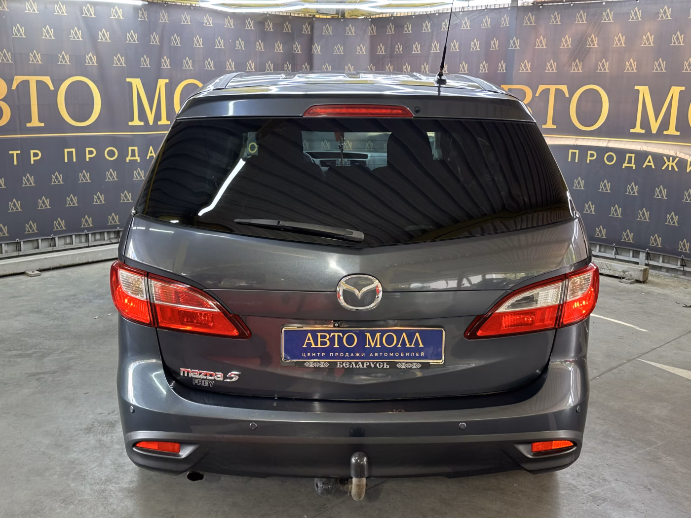 Mazda 5 фото 8