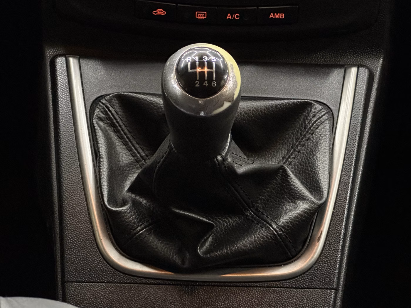 Mazda 5 фото 16