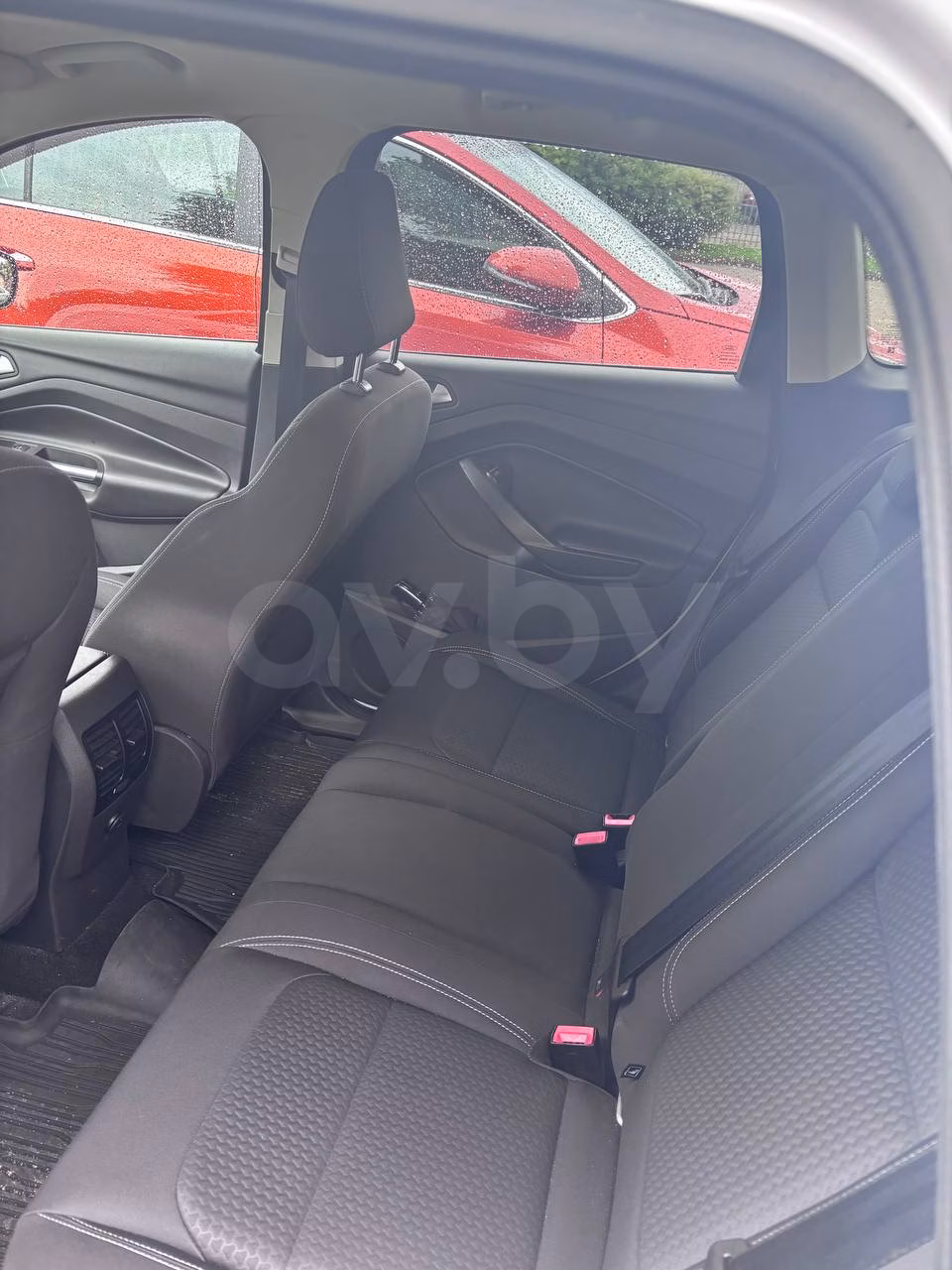 Ford Kuga фото 10