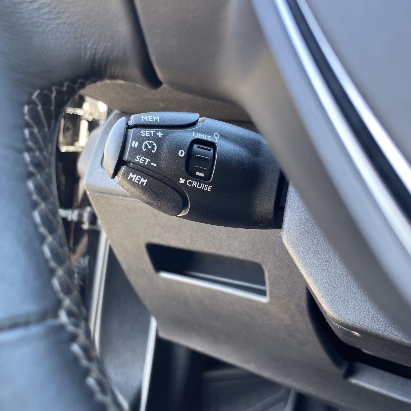 Peugeot 3008 фото 17