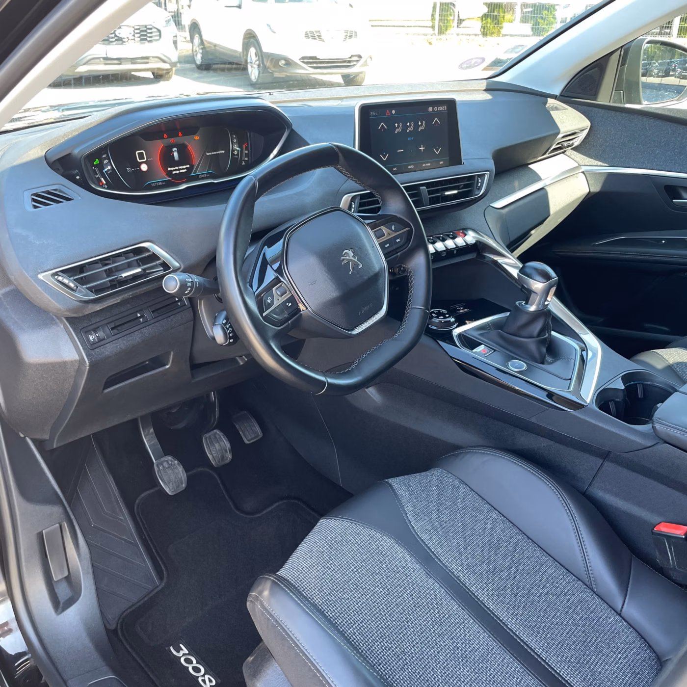 Peugeot 3008 фото 14