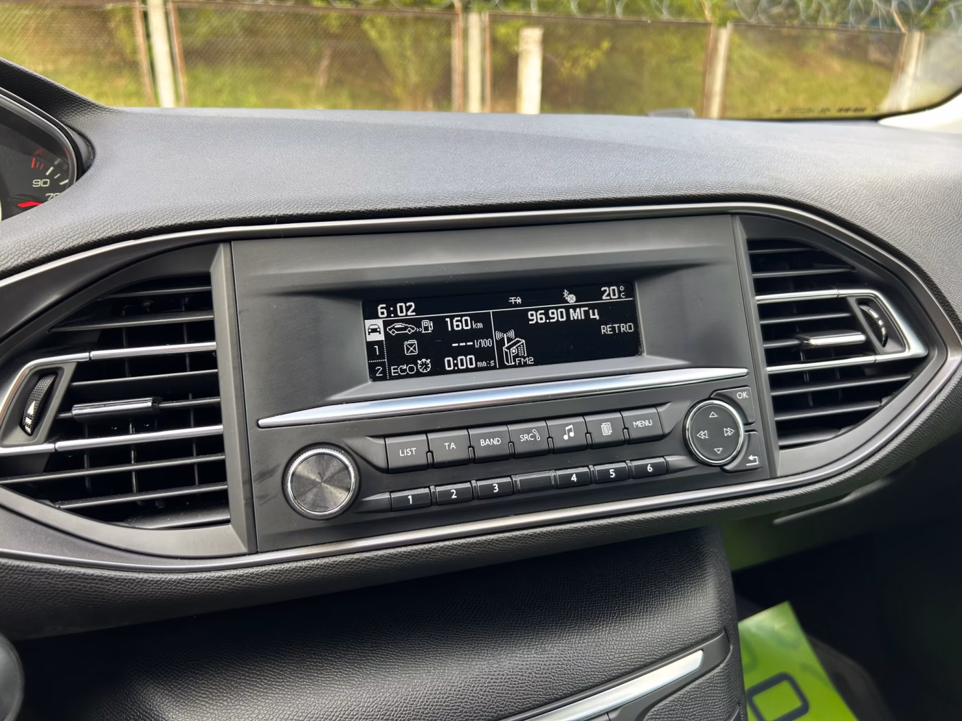 Peugeot 308 фото 16