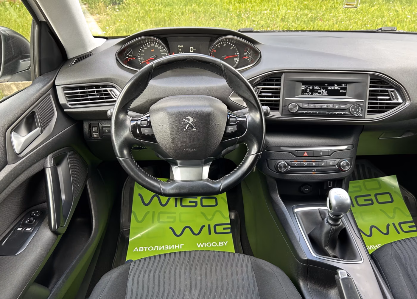 Peugeot 308 фото 14