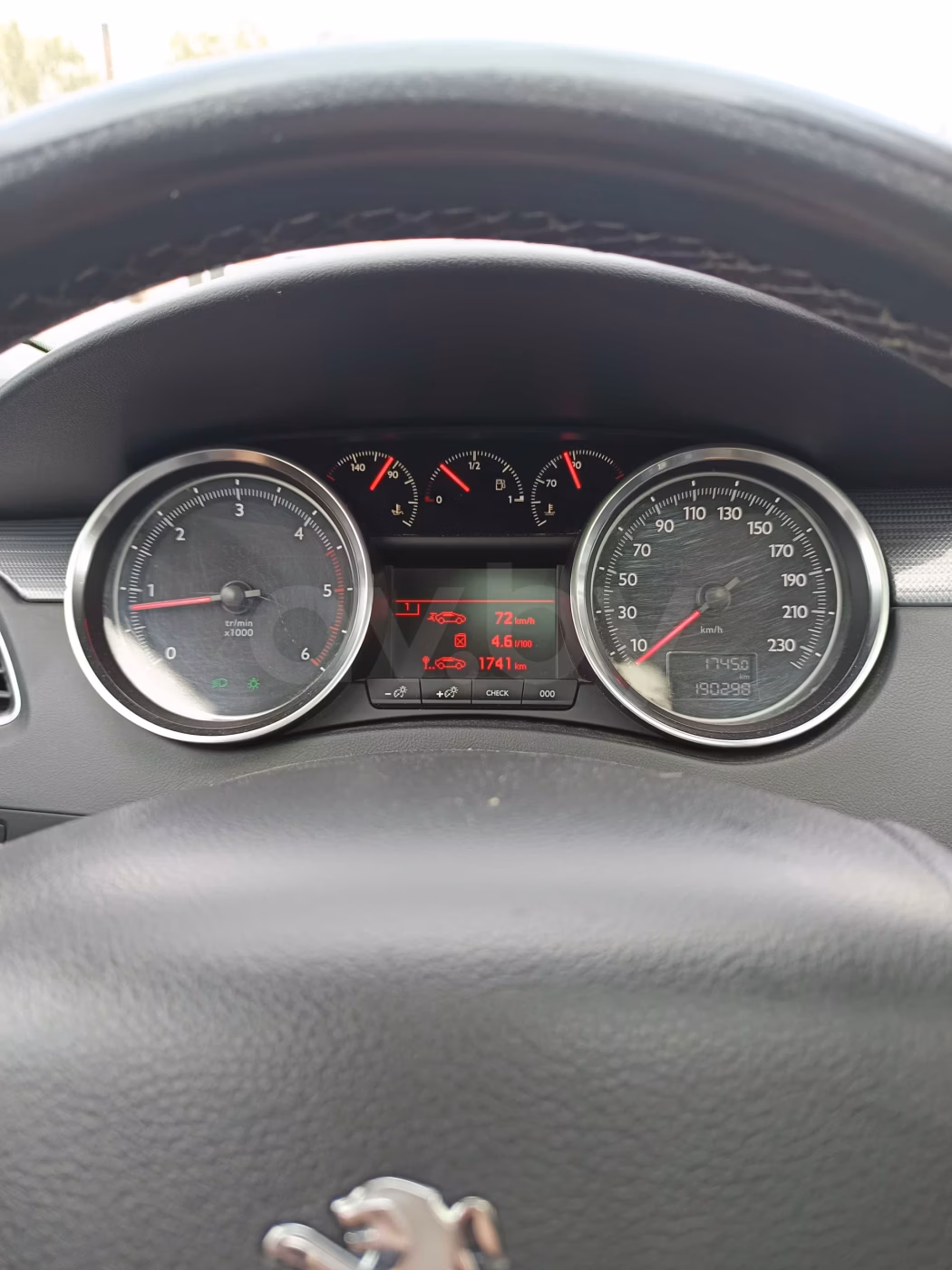 Peugeot 508 фото 10