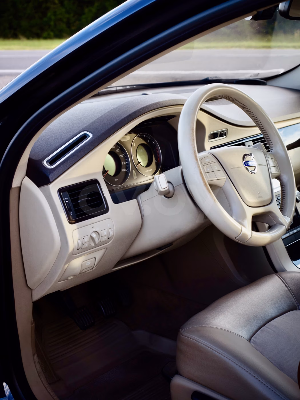 Volvo S80 фото 16