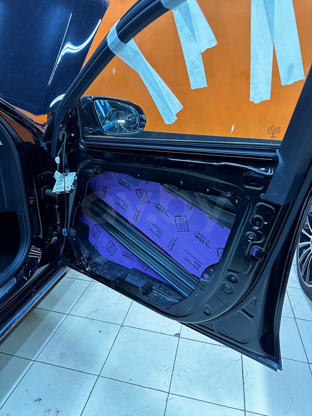 Mercedes-Benz E-Класс фото 19