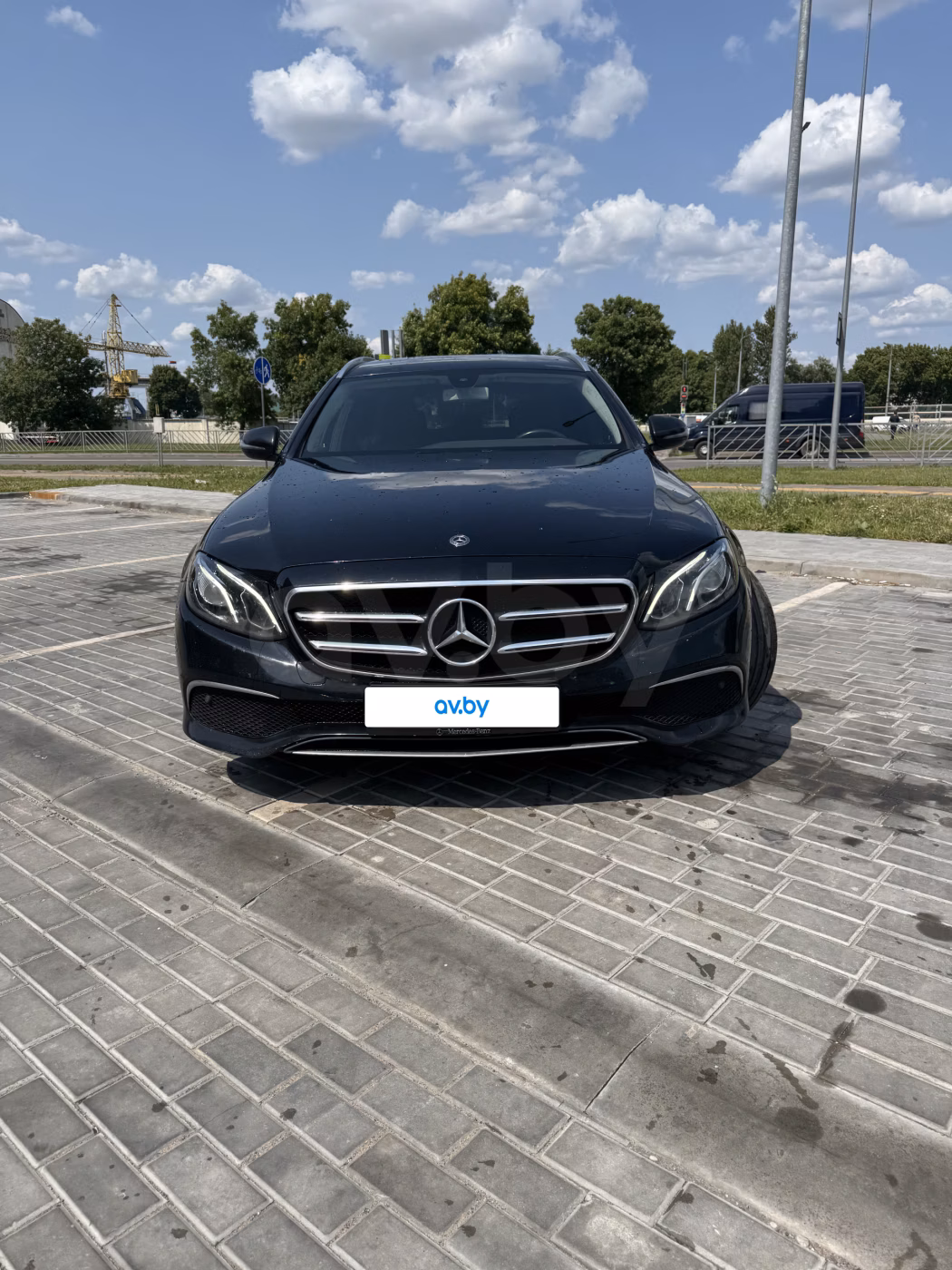 Mercedes-Benz E-Класс фото 2