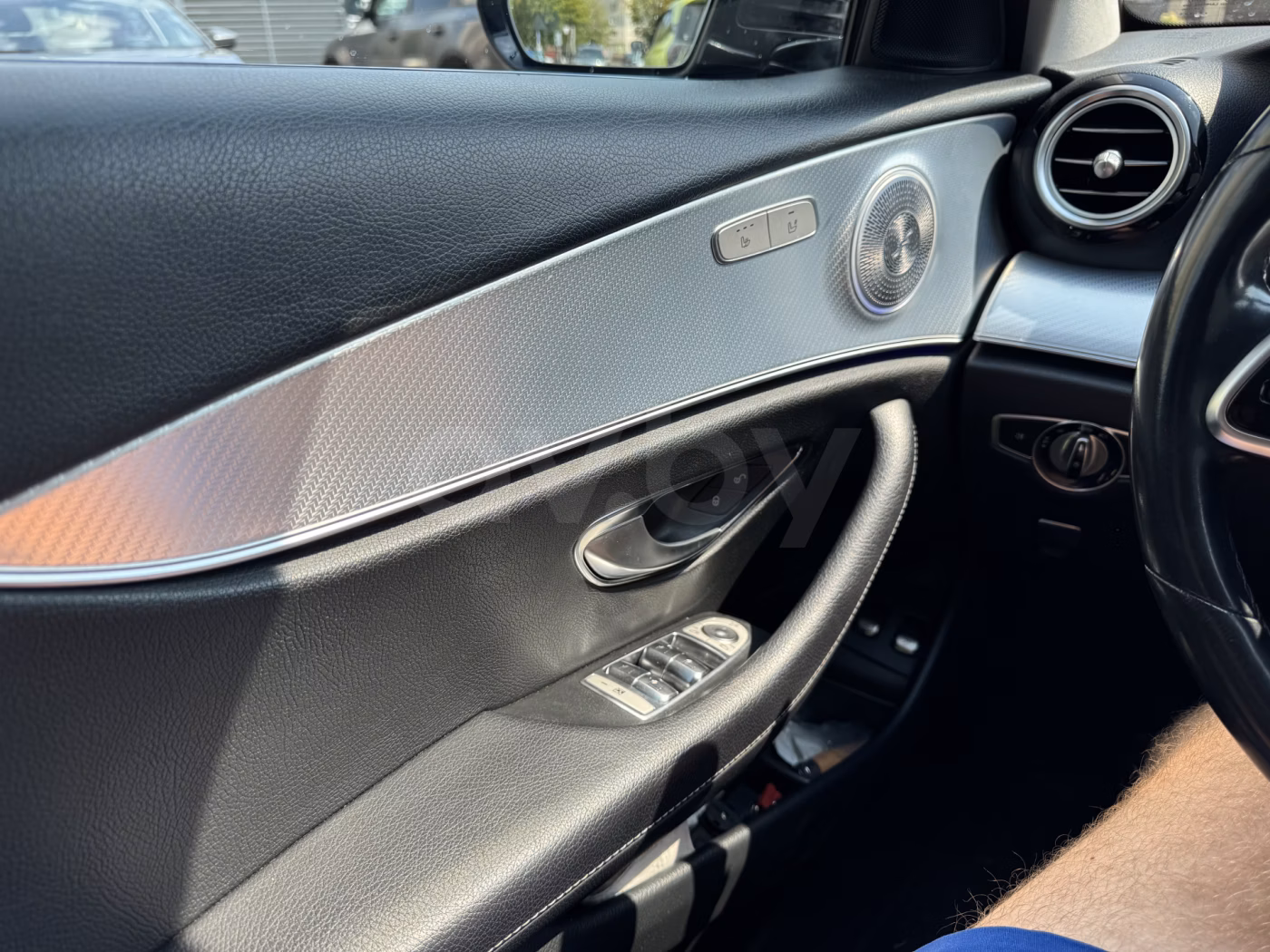 Mercedes-Benz E-Класс фото 9