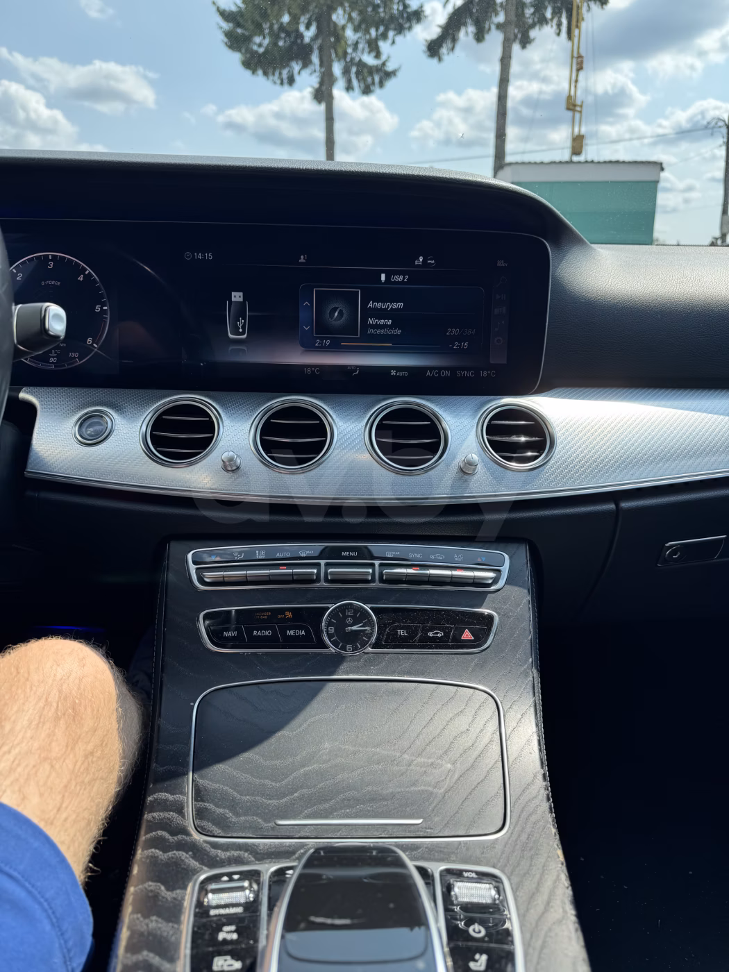 Mercedes-Benz E-Класс фото 14