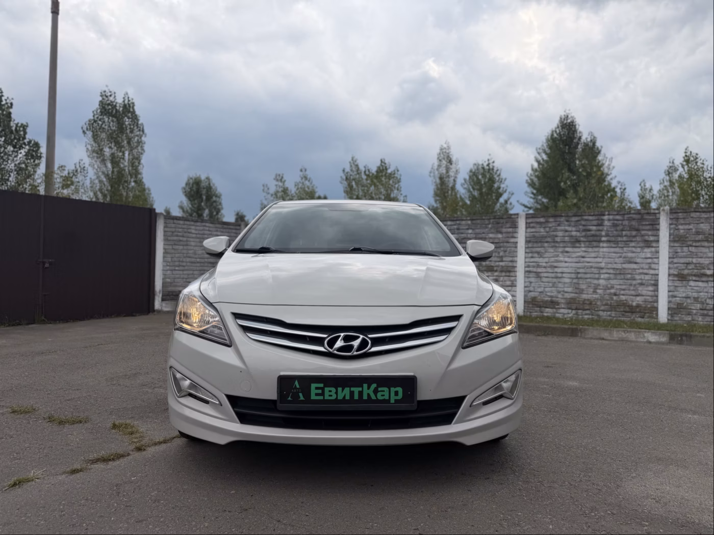 Hyundai Solaris фото 3