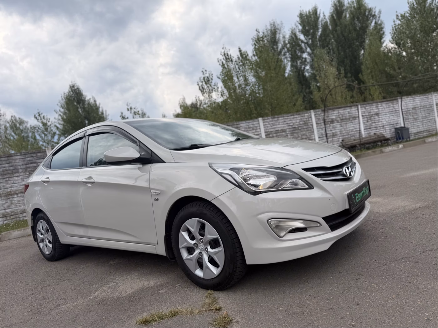 Hyundai Solaris фото 5