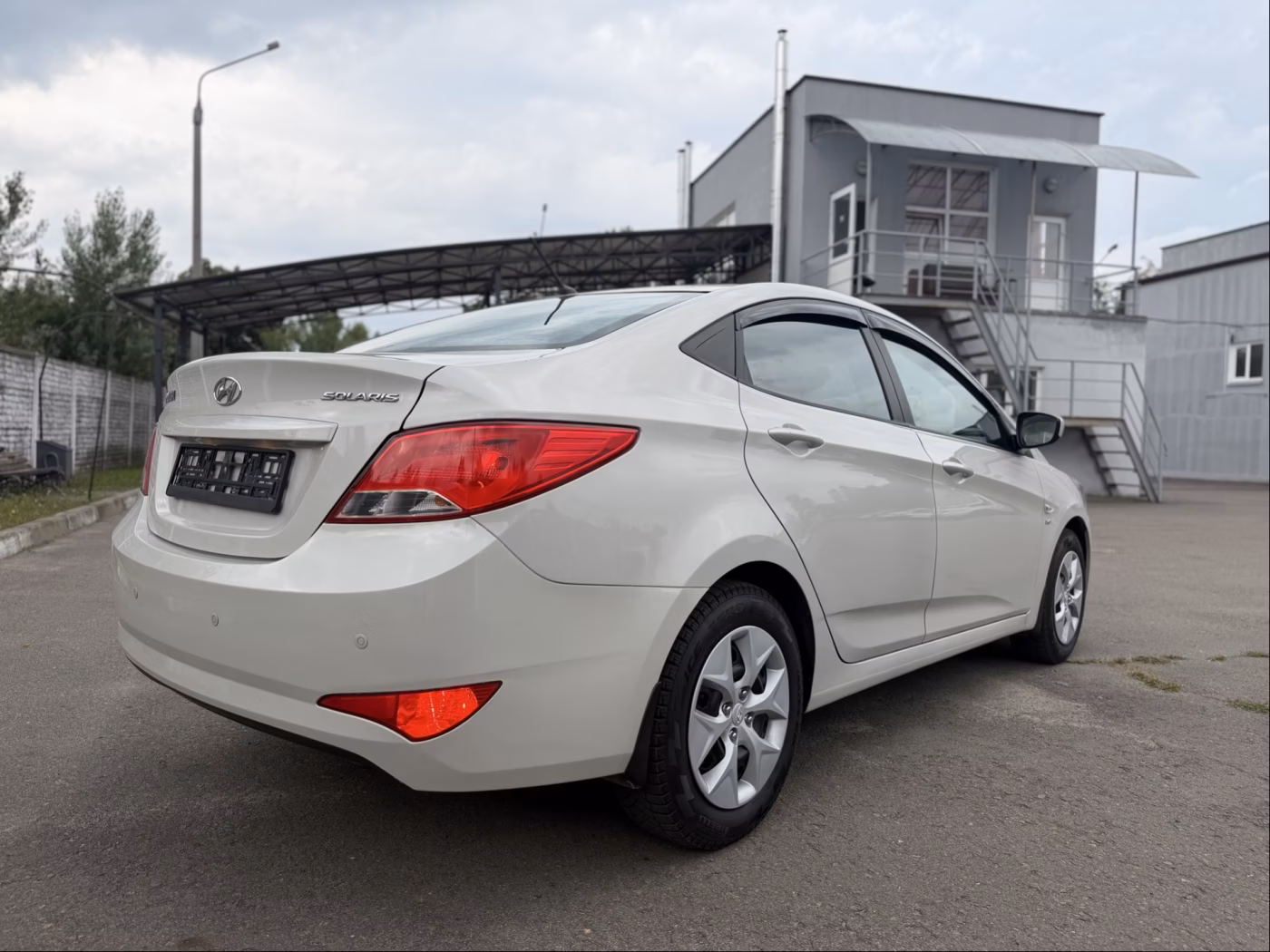 Hyundai Solaris фото 6