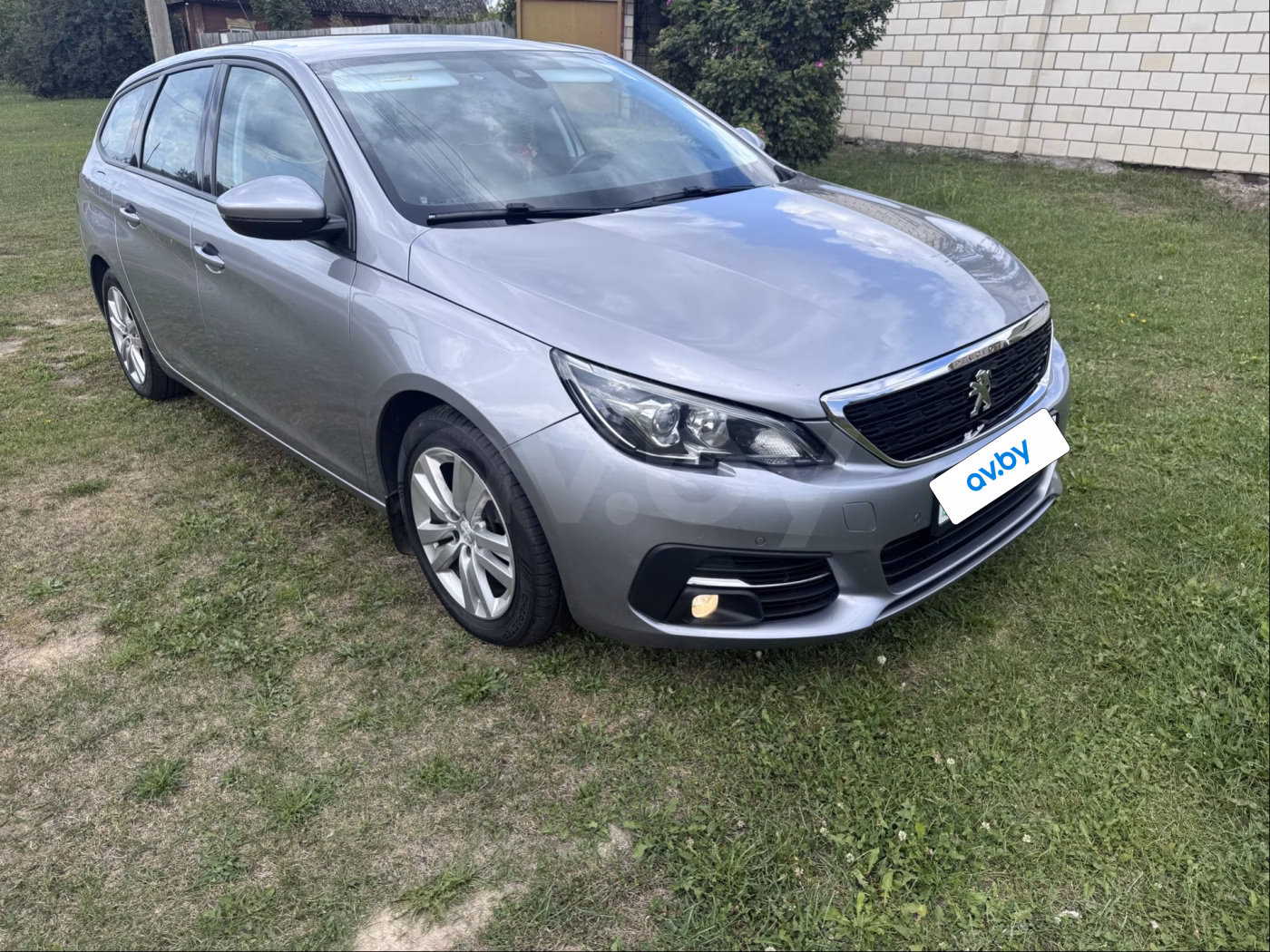 Peugeot 308 фото 3