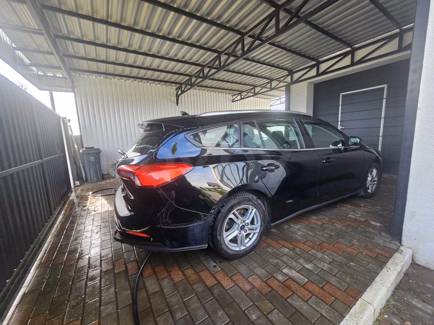 Ford Focus фото 8