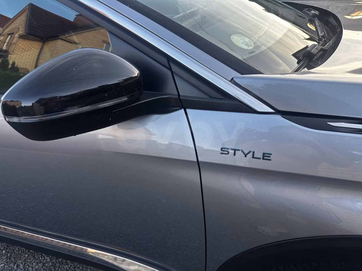 Peugeot 5008 фото 10