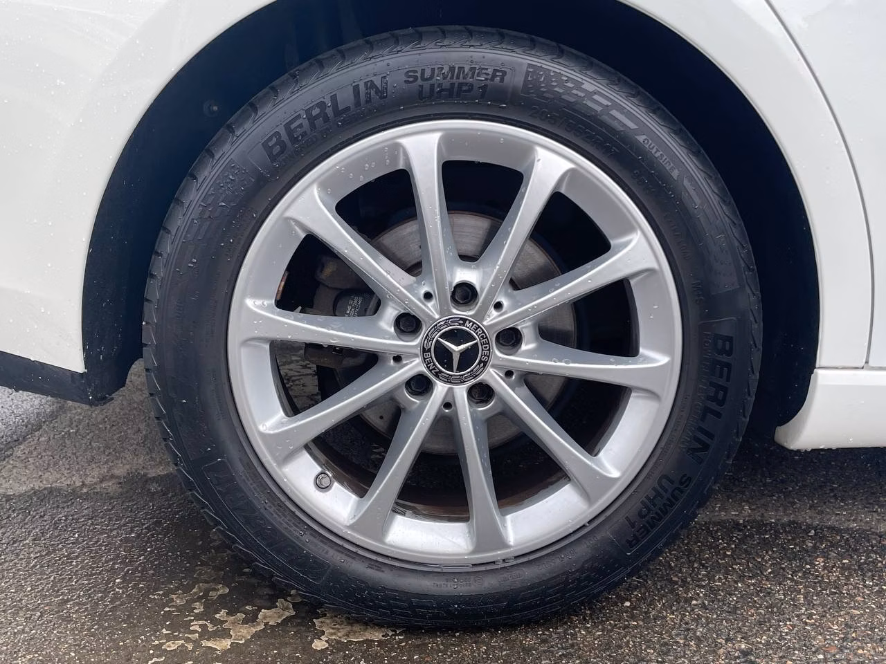 Mercedes-Benz CLA фото 22